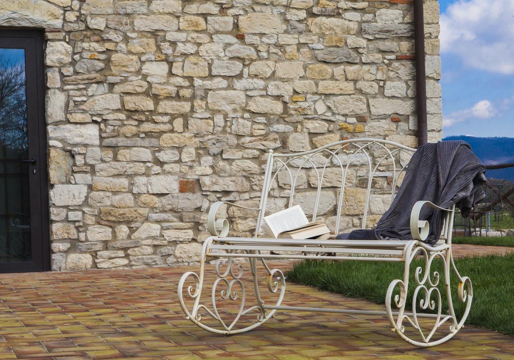 Borgo Di Vezzano Villa Каленцано Екстериор снимка