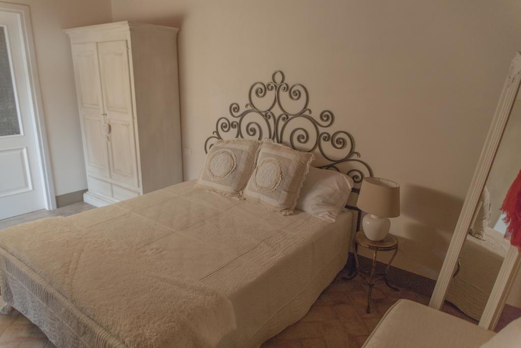 Borgo Di Vezzano Villa Каленцано Екстериор снимка